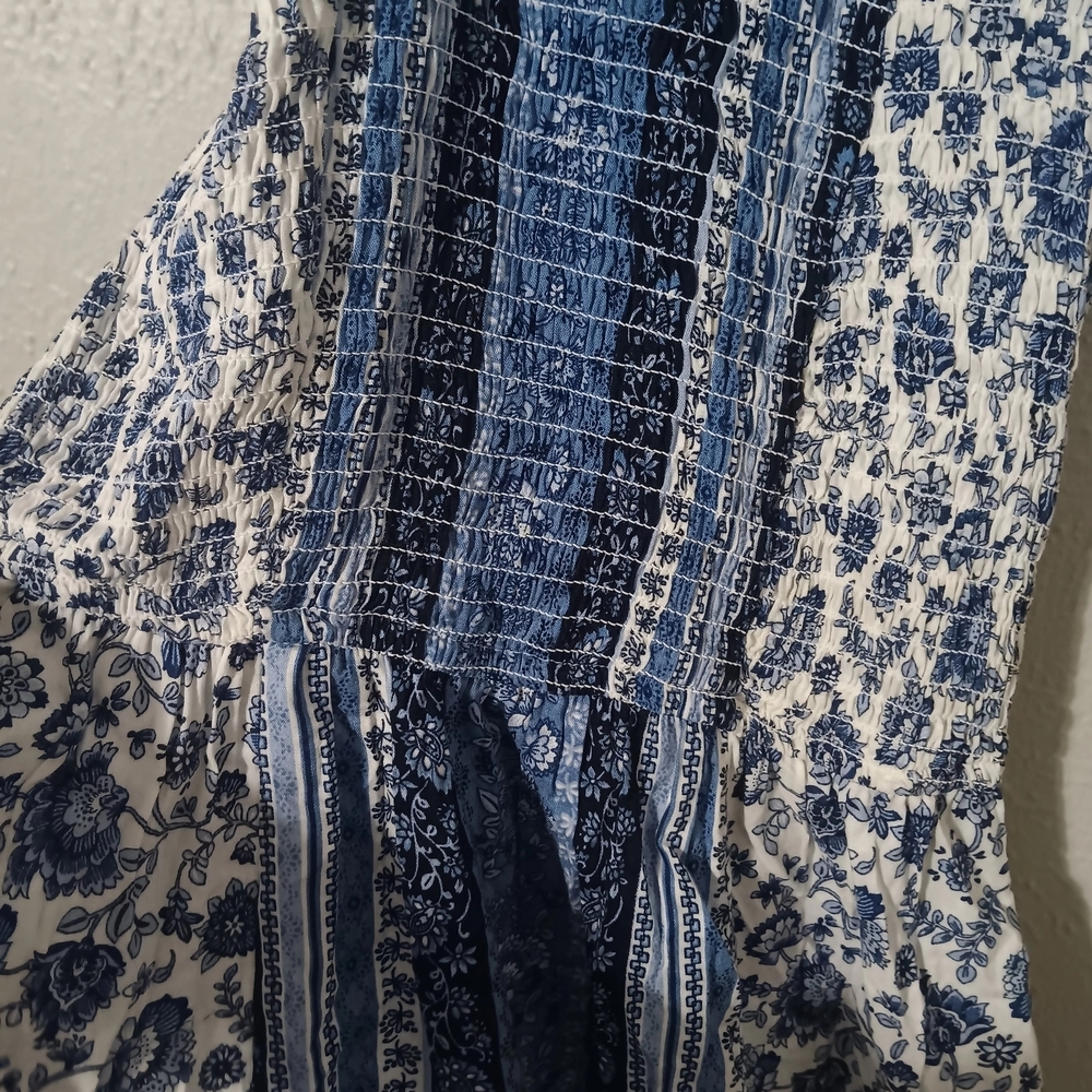 Summer floral maxi dress, rayon fabric, elastic at the top - Picture 3 of 8